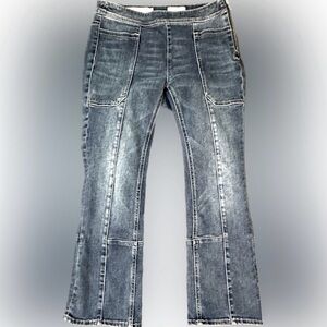Anthropologie’s Pilcro and The Letterpress Cropped Jeans With Side Metal Zipper